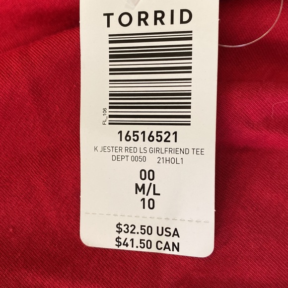 NEW torrid V neck red top - Picture 8 of 8